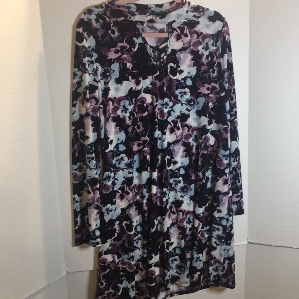 PINK BLUSH MATERNITY DRESS SIZE L.